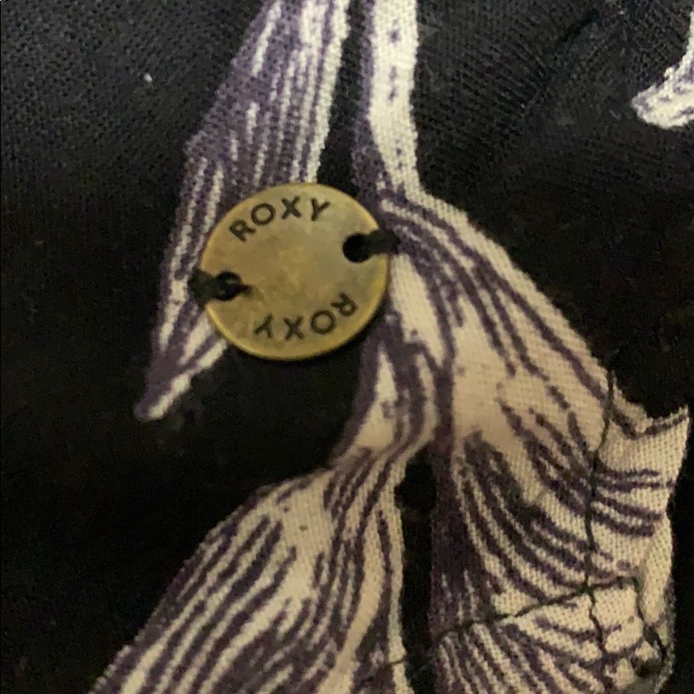 Roxy shorts - Picture 4 of 4